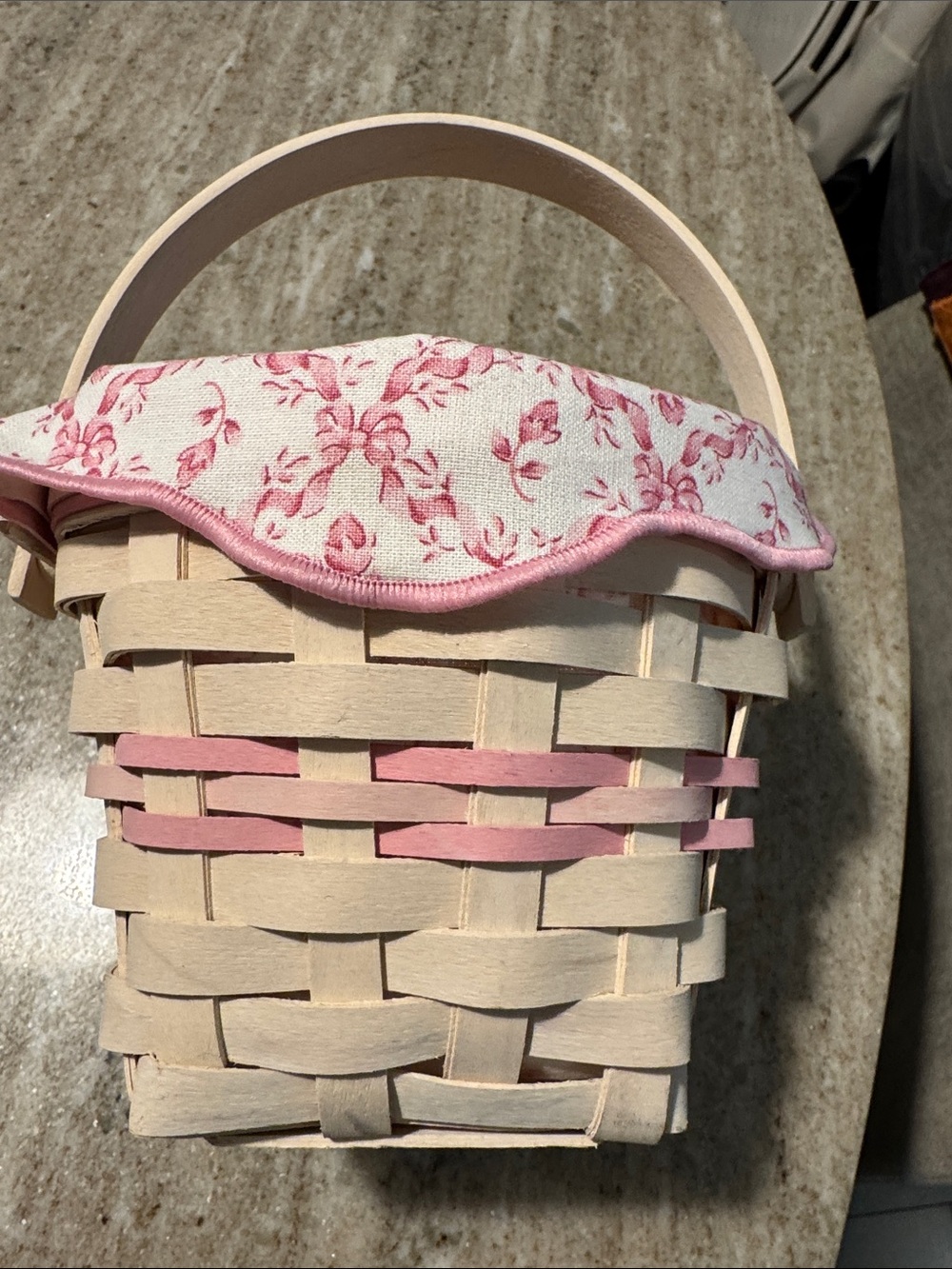 Longaberger Basket with Pink Floral Liner - Picture 5 of 8
